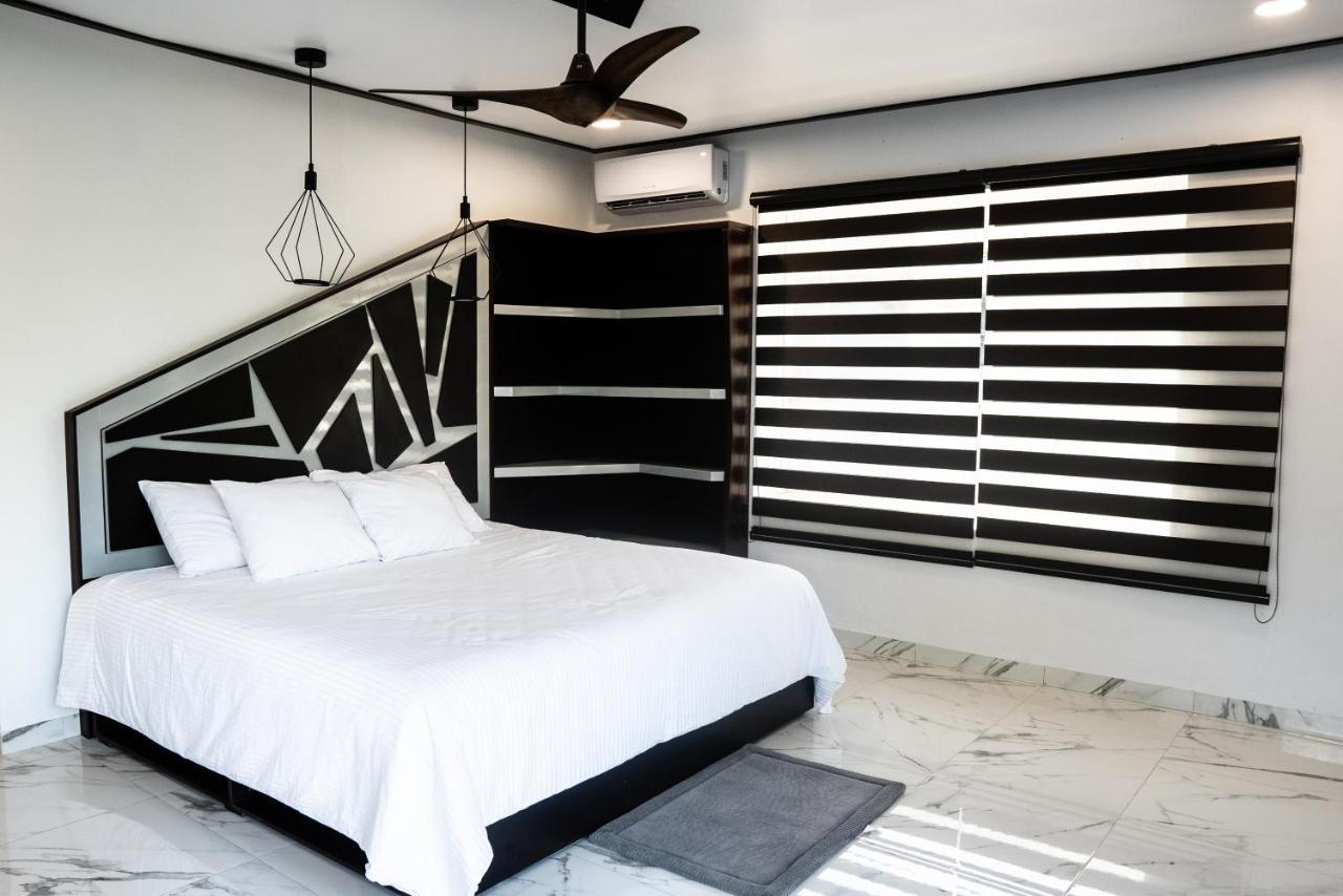 Xiinbal Rooms Bacalar Bagian luar foto